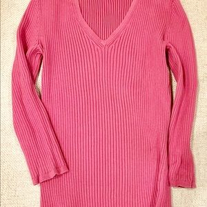 Ann Taylor V Neck ribbed sweater
